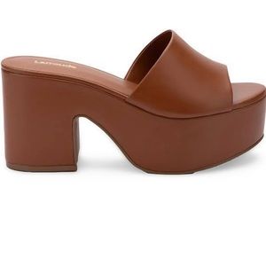 Larroude Miso Sandal Caramel size 7